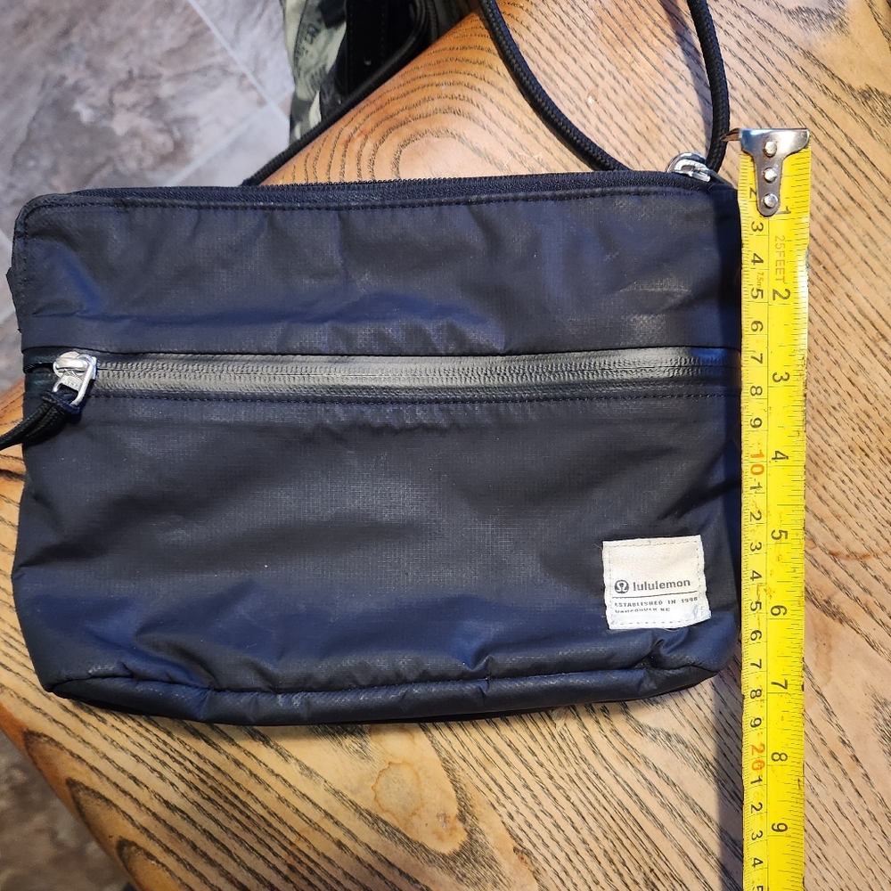 lululemon athletica Black Belt Bag